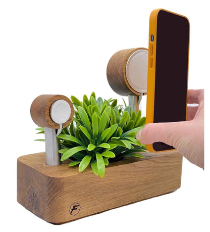 Ladestation aus Holz für iPhone und Apple Watch